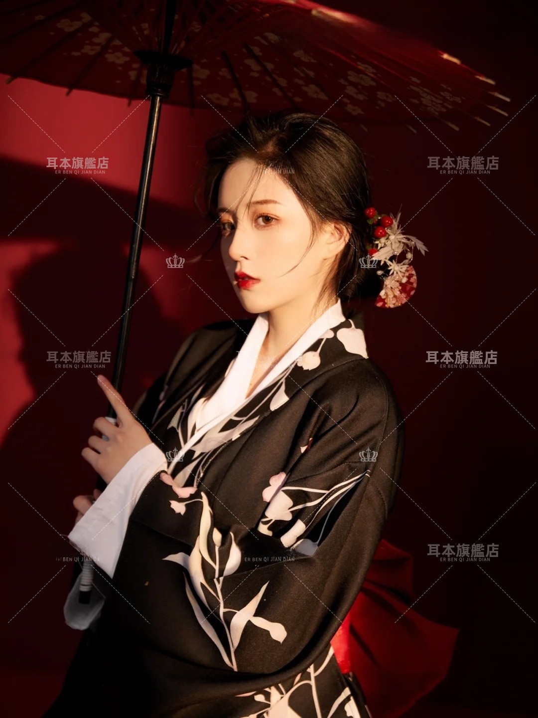 Zwarte traditionele kimono bad - Ethnic Fashion Photography recensie en prijs